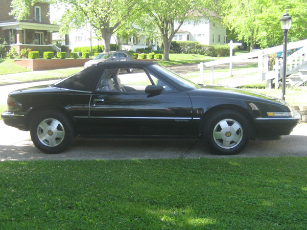 1990 black buick reatta coupe faux ragtop white interior