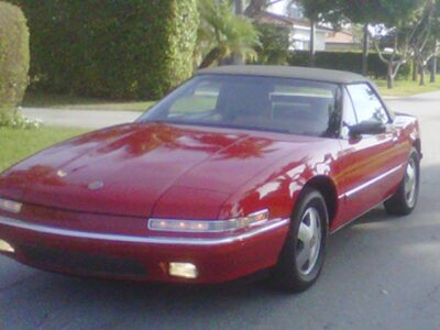 1990 red buick reatta convertible