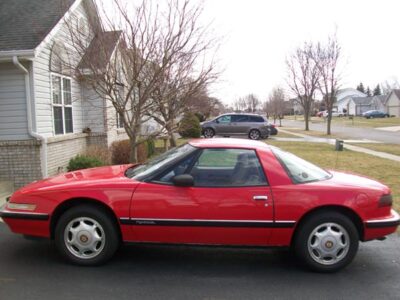 1991 red buick reatta coupe