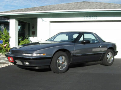 1989 metalic grey buick reatta coupe